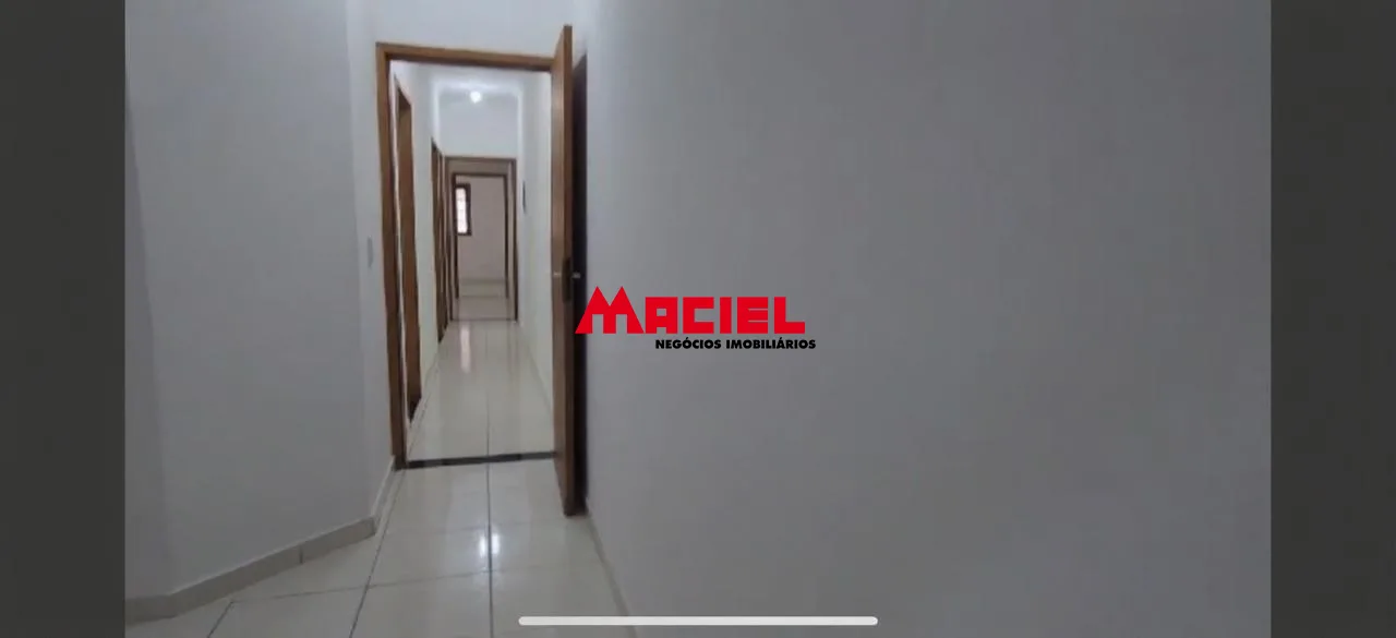 Alugar Casa / Padr&atilde;o em S&atilde;o Jos&eacute; dos Campos R$ 3.000,00 - Foto 3