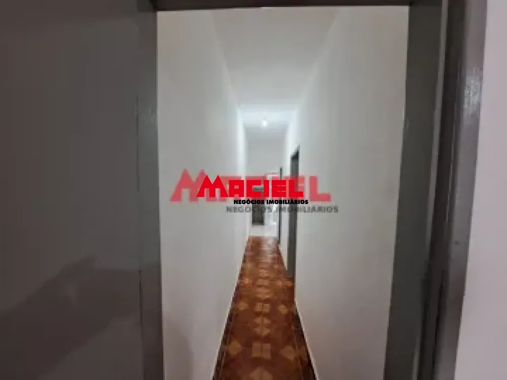 Alugar Casa / Padr&atilde;o em S&atilde;o Jos&eacute; dos Campos R$ 2.300,00 - Foto 10