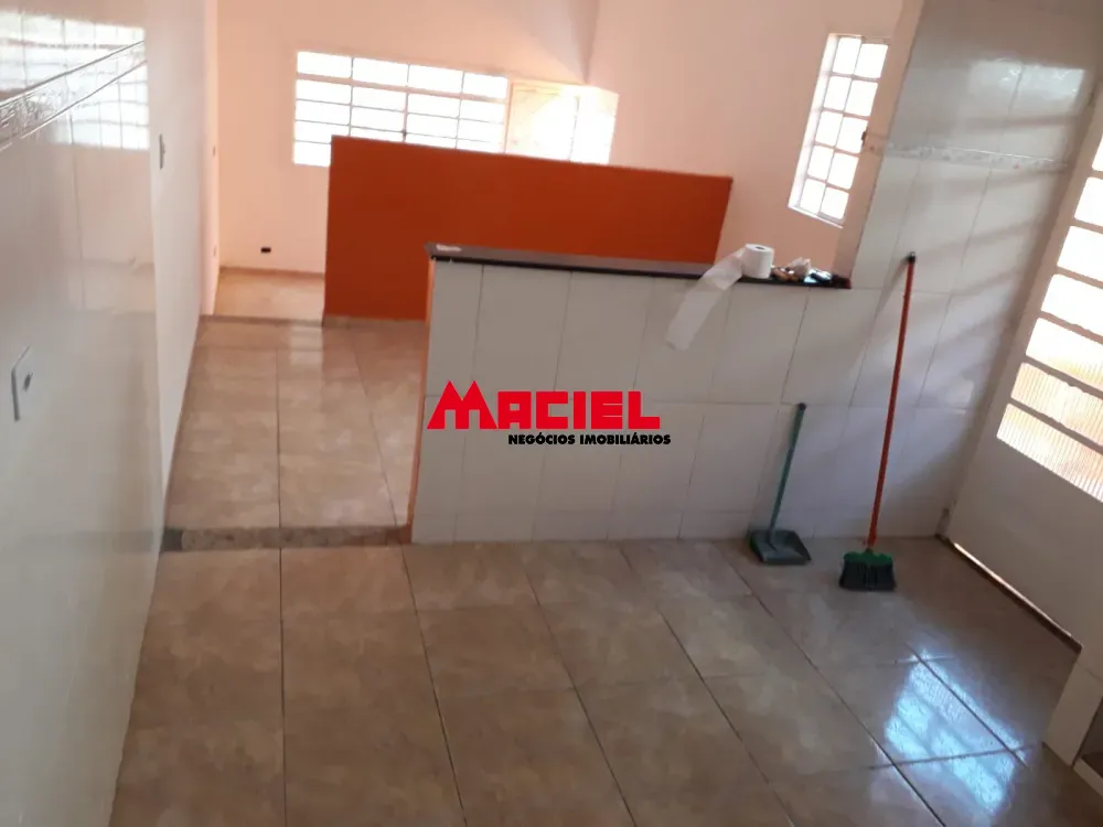 Alugar Casa / Padr&atilde;o em S&atilde;o Jos&eacute; dos Campos R$ 1.700,00 - Foto 10