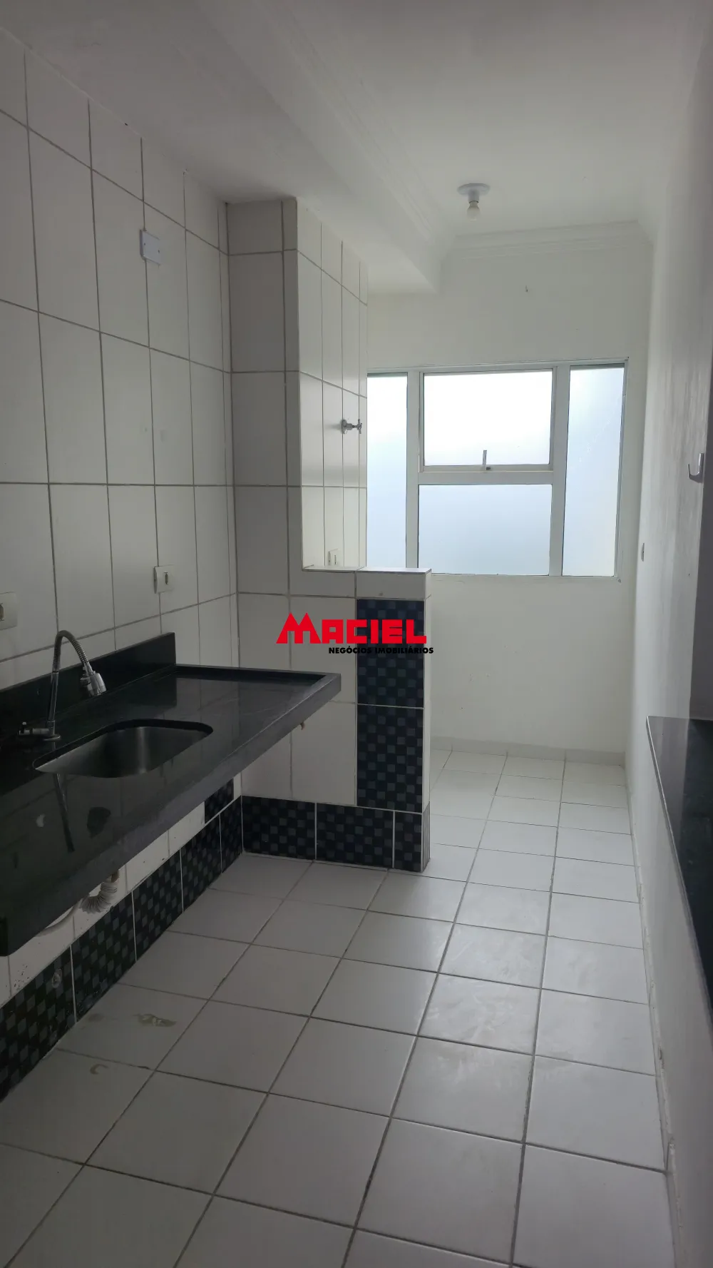 Alugar Apartamento / Padr&atilde;o em Jacare&iacute; R$ 2.400,00 - Foto 1