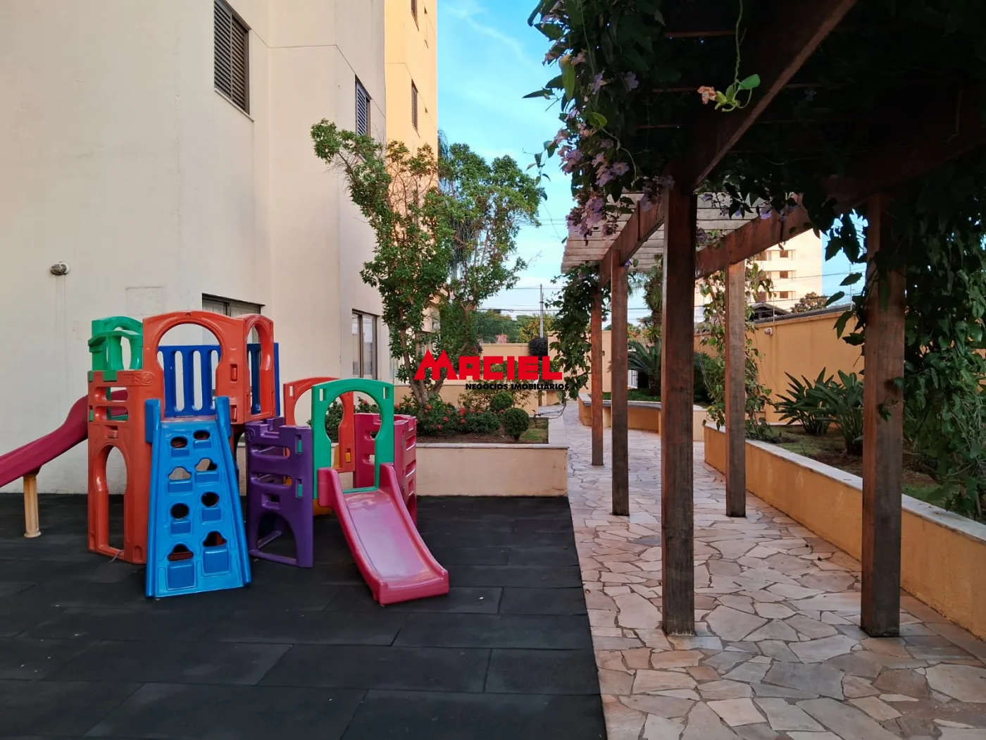 Comprar Apartamento / Padr&atilde;o em S&atilde;o Jos&eacute; dos Campos R$ 700.000,00 - Foto 17