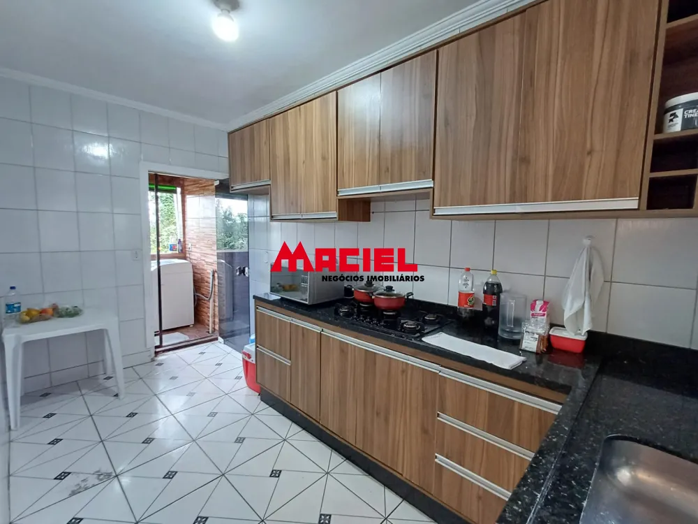 Comprar Casa / Padr&atilde;o em S&atilde;o Jos&eacute; dos Campos R$ 450.000,00 - Foto 9