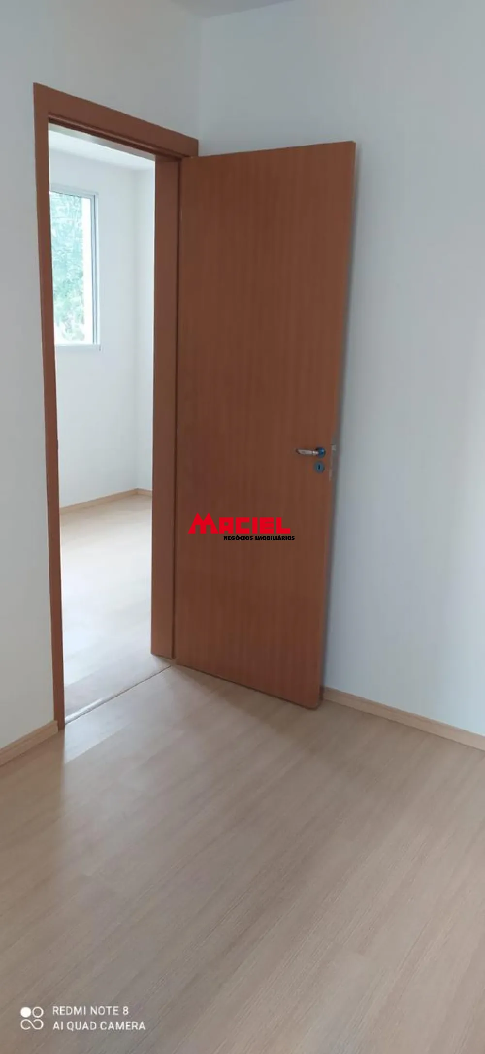 Alugar Apartamento / Padr&atilde;o em S&atilde;o Jos&eacute; dos Campos R$ 1.400,00 - Foto 6