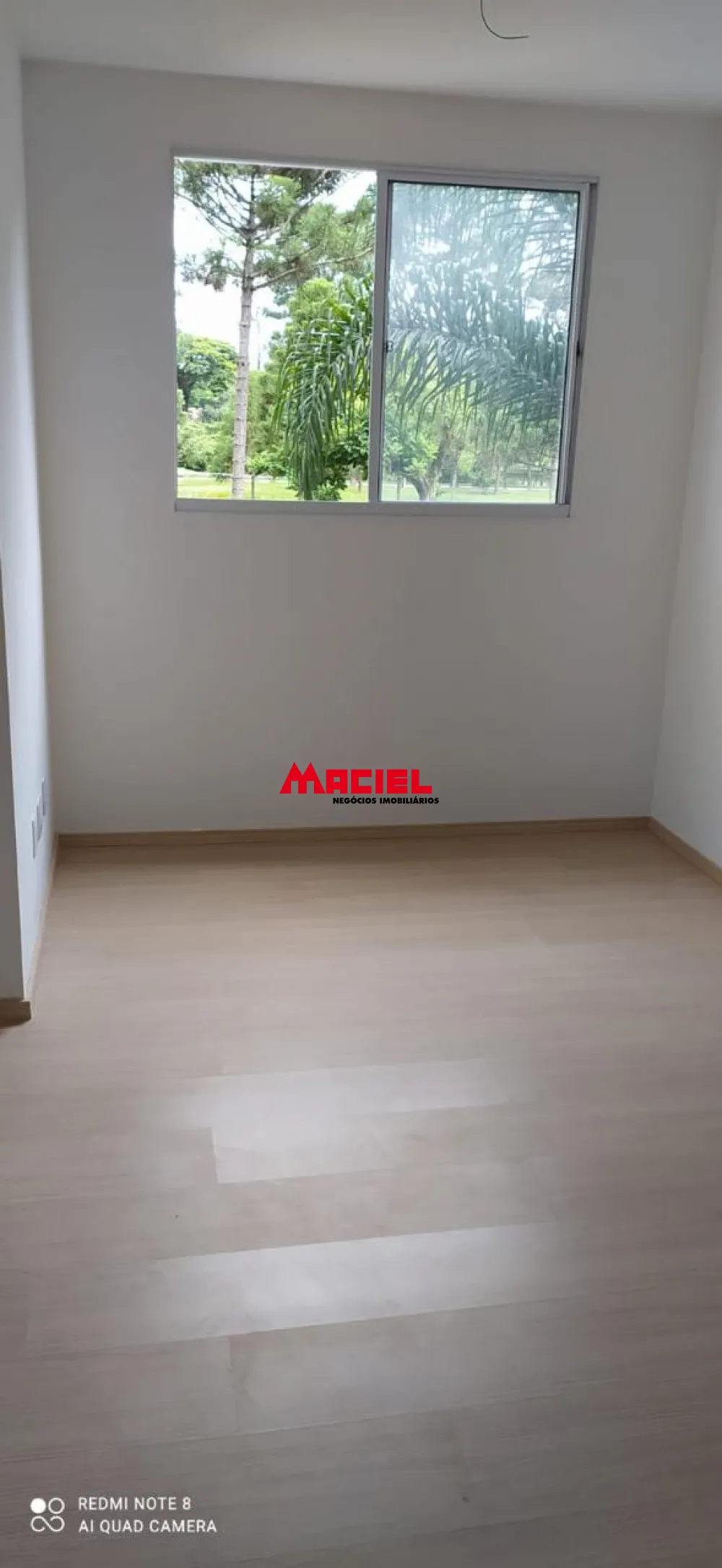 Alugar Apartamento / Padr&atilde;o em S&atilde;o Jos&eacute; dos Campos R$ 1.400,00 - Foto 14