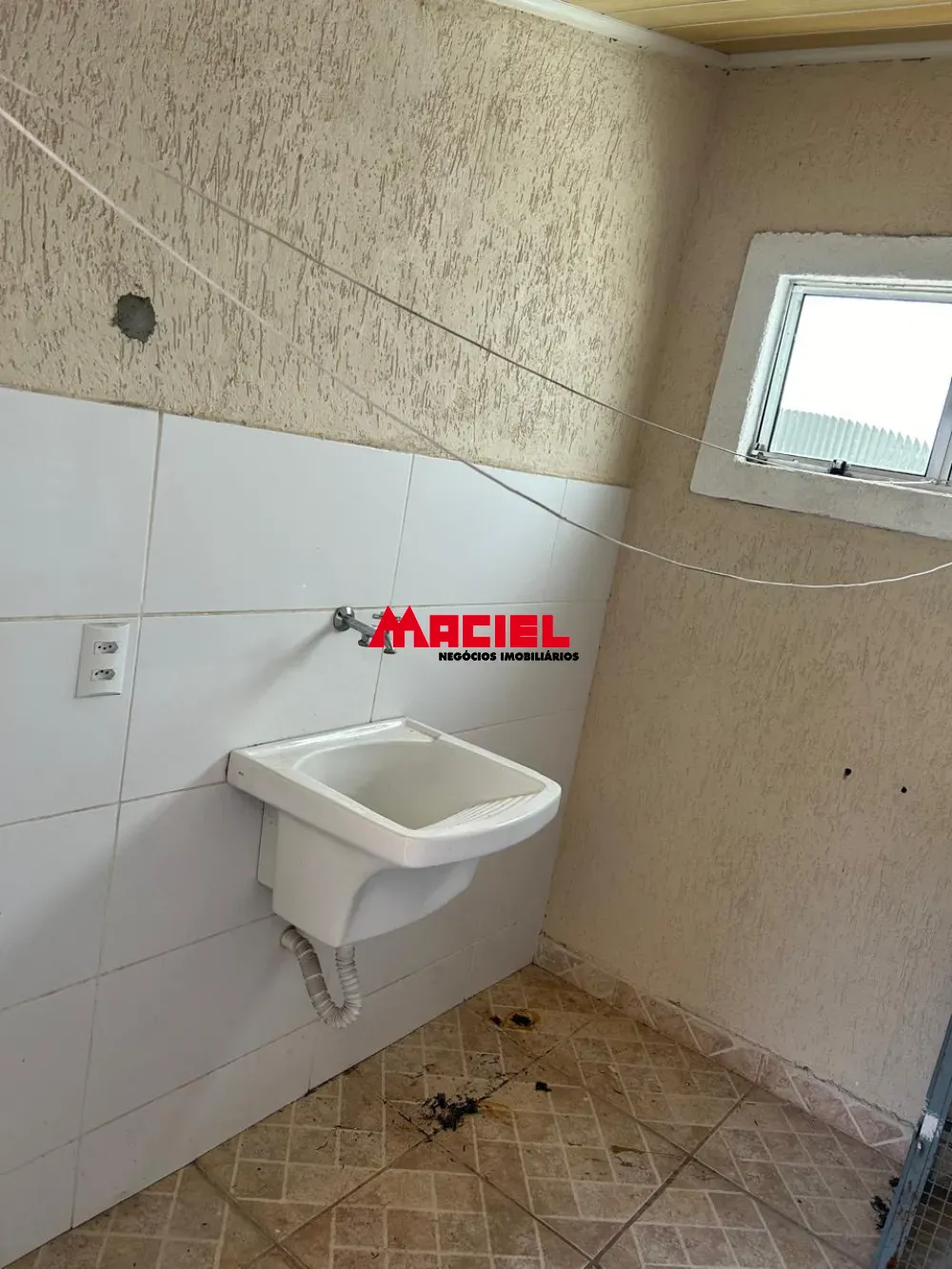 Alugar Casa / Padr&atilde;o em S&atilde;o Jos&eacute; dos Campos R$ 2.800,00 - Foto 10