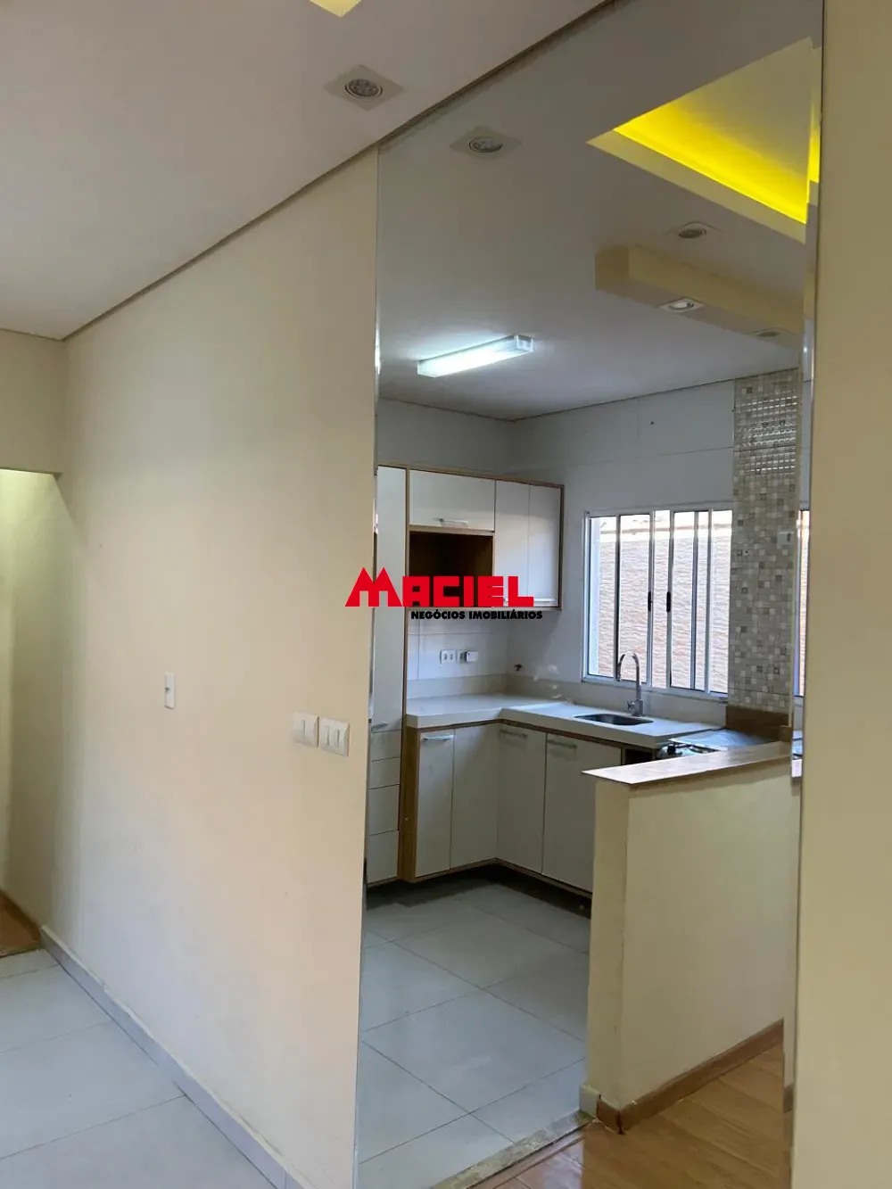 Alugar Casa / Padr&atilde;o em S&atilde;o Jos&eacute; dos Campos R$ 2.800,00 - Foto 11