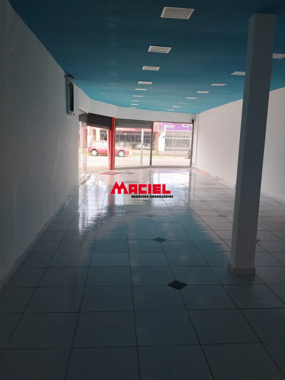 Alugar Comercial / Ponto Comercial em S&atilde;o Jos&eacute; dos Campos R$ 7.700,00 - Foto 3