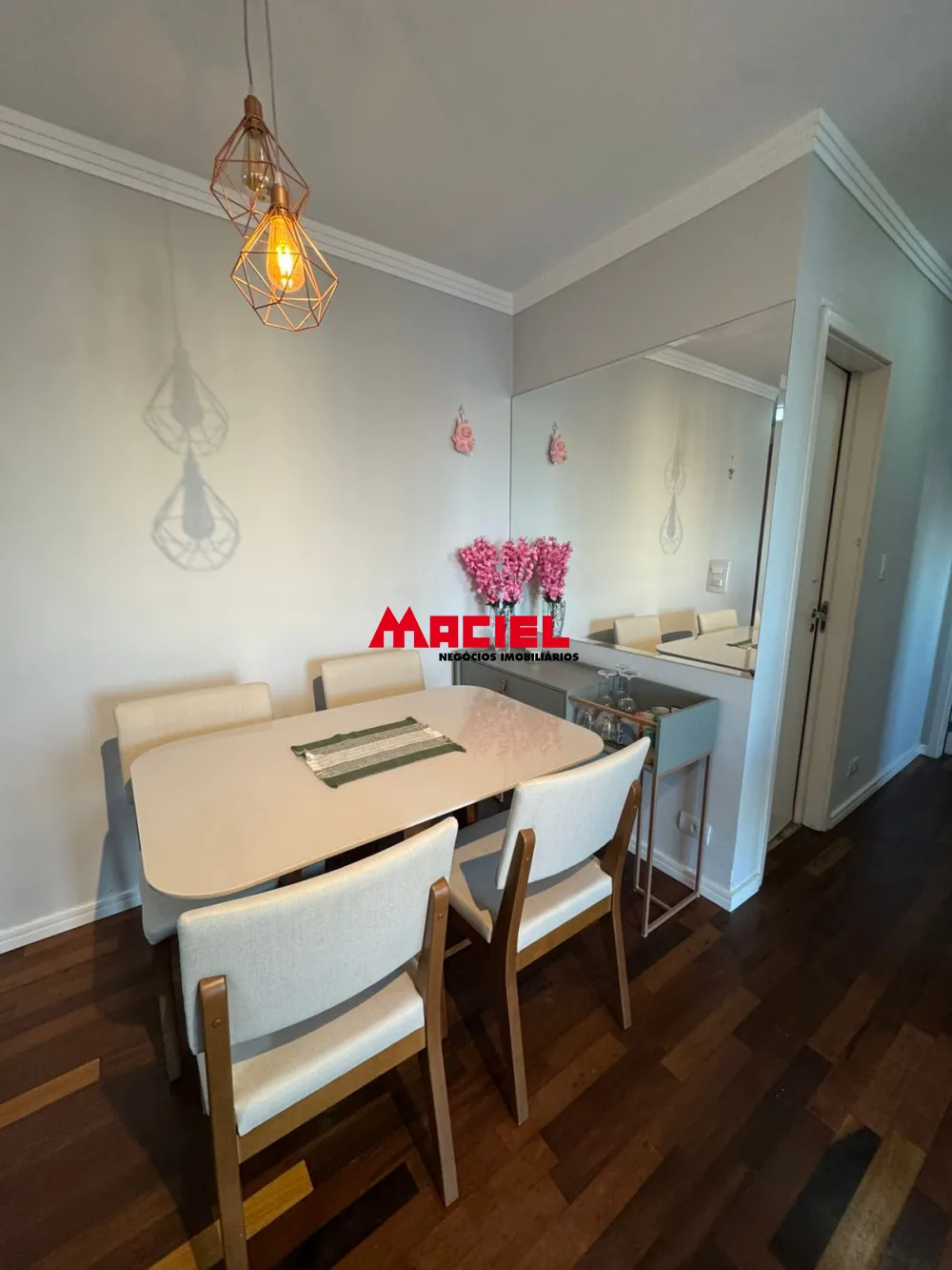 Comprar Apartamento / Padr&atilde;o em S&atilde;o Jos&eacute; dos Campos R$ 469.000,00 - Foto 4