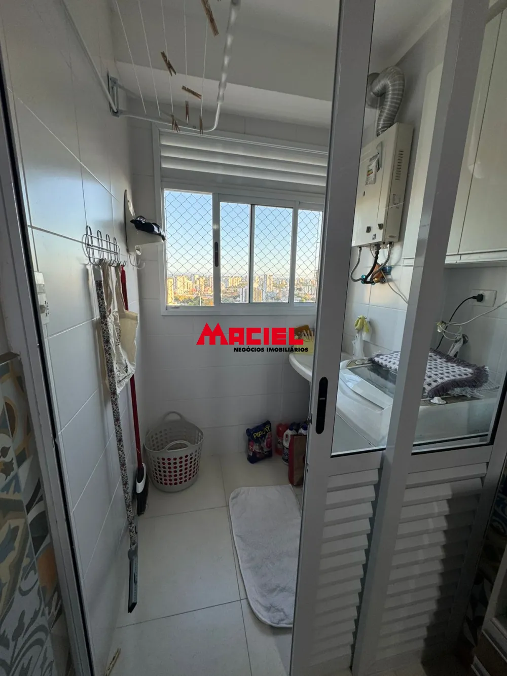 Comprar Apartamento / Padr&atilde;o em S&atilde;o Jos&eacute; dos Campos R$ 469.000,00 - Foto 18