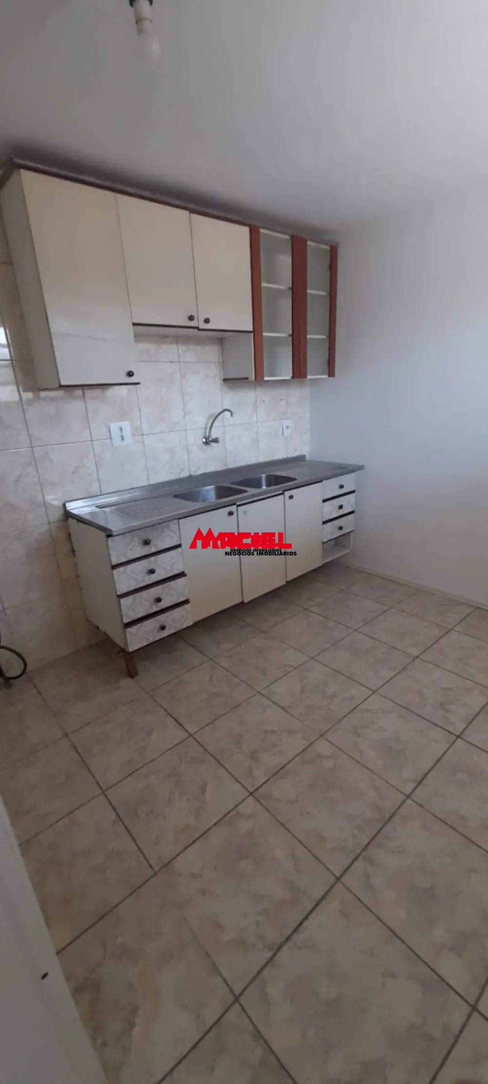 Alugar Comercial / Ponto Comercial em S&atilde;o Jos&eacute; dos Campos R$ 6.800,00 - Foto 11