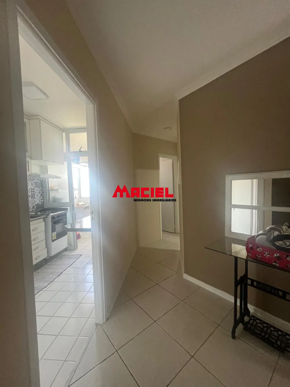 Alugar Apartamento / Padr&atilde;o em S&atilde;o Jos&eacute; dos Campos R$ 2.050,00 - Foto 17