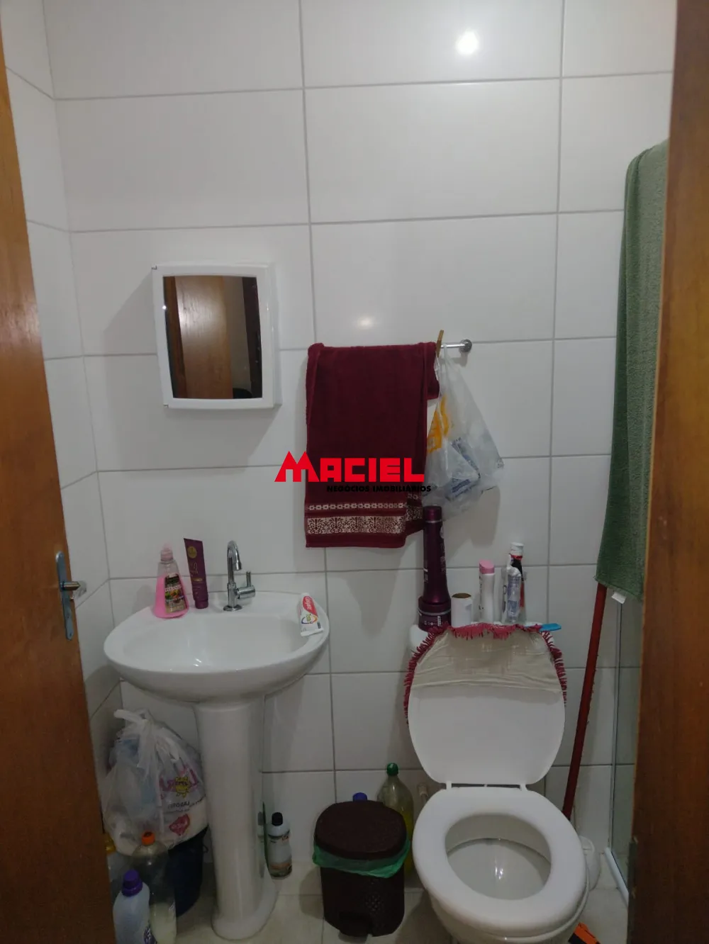 Comprar Casa / Padr&atilde;o em S&atilde;o Jos&eacute; dos Campos R$ 450.000,00 - Foto 9