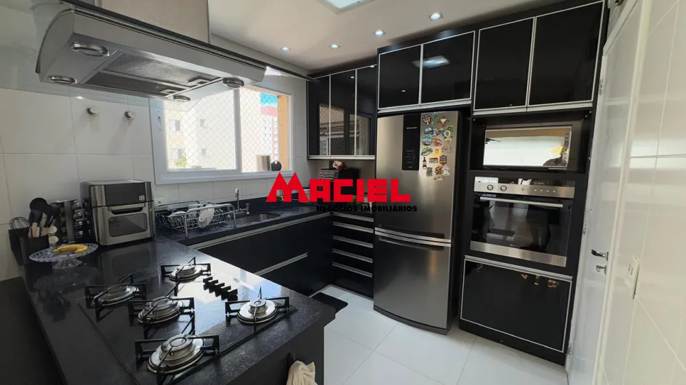 Alugar Apartamento / Padr&atilde;o em S&atilde;o Jos&eacute; dos Campos R$ 6.500,00 - Foto 9