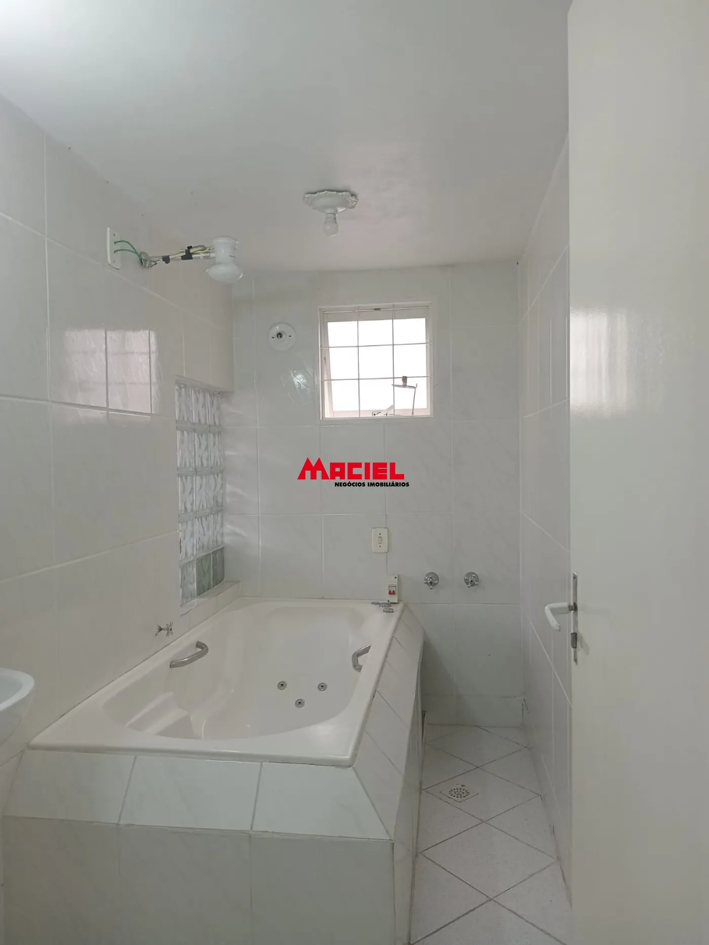 Comprar Casa / Padr&atilde;o em S&atilde;o Jos&eacute; dos Campos R$ 490.000,00 - Foto 6