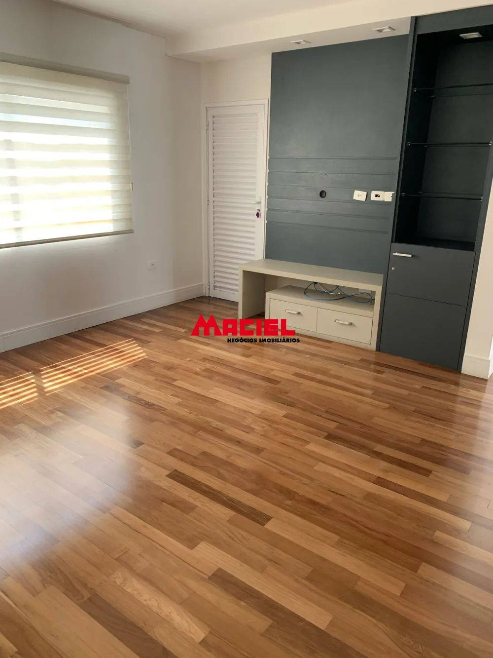 Alugar Casa / Condom&iacute;nio em S&atilde;o Jos&eacute; dos Campos R$ 18.000,00 - Foto 10