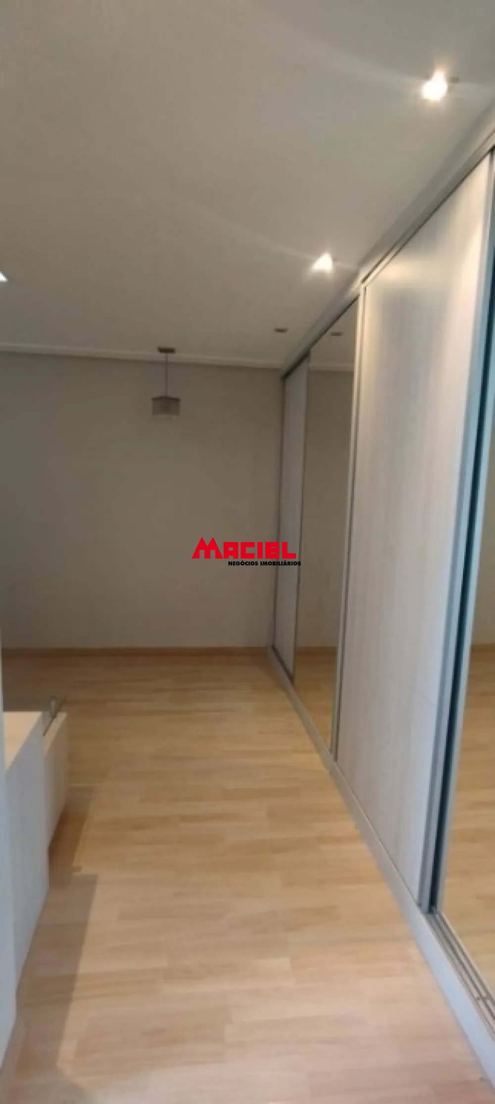 Alugar Apartamento / Padr&atilde;o em S&atilde;o Jos&eacute; dos Campos R$ 5.500,00 - Foto 5