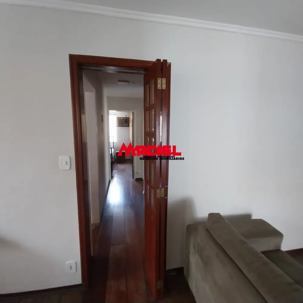 Alugar Casa / Padr&atilde;o em S&atilde;o Jos&eacute; dos Campos R$ 4.500,00 - Foto 5