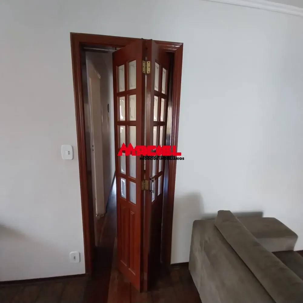 Alugar Casa / Padr&atilde;o em S&atilde;o Jos&eacute; dos Campos R$ 4.500,00 - Foto 6