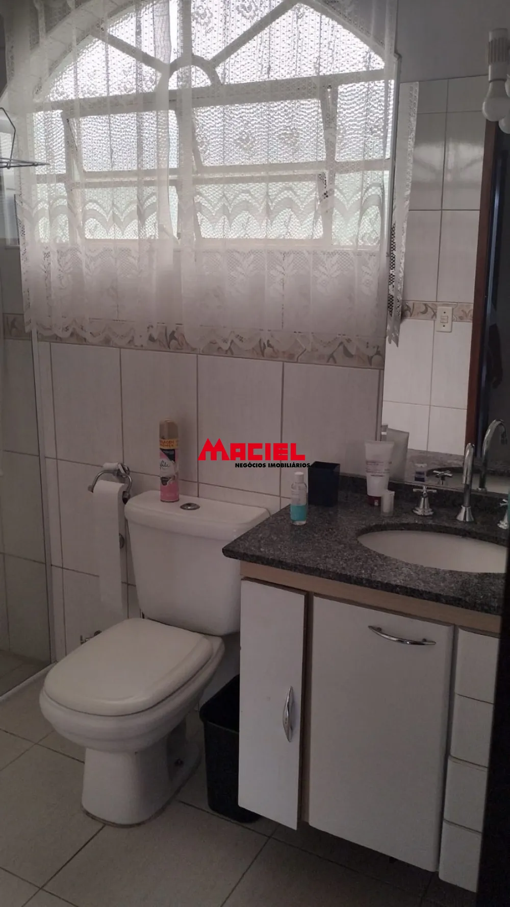 Comprar Casa / Padr&atilde;o em S&atilde;o Jos&eacute; dos Campos R$ 1.300.000,00 - Foto 9