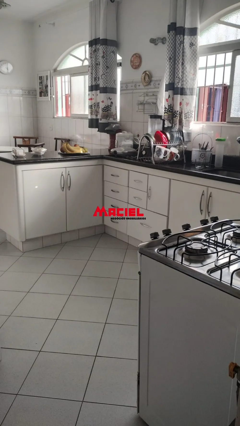 Comprar Casa / Padr&atilde;o em S&atilde;o Jos&eacute; dos Campos R$ 1.300.000,00 - Foto 17