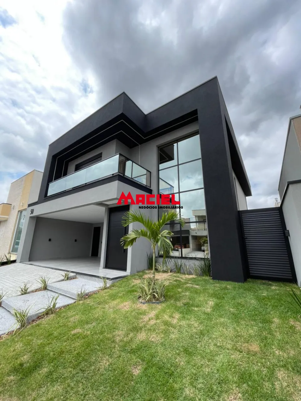 Comprar Casa / Condom&iacute;nio em Ca&ccedil;apava R$ 1.700.000,00 - Foto 2