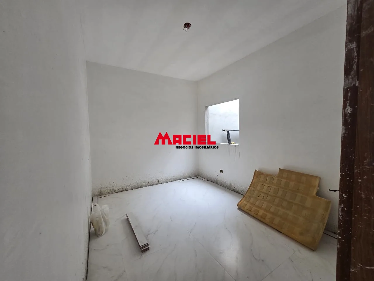 Alugar Casa / Padr&atilde;o em S&atilde;o Jos&eacute; dos Campos R$ 2.600,00 - Foto 4