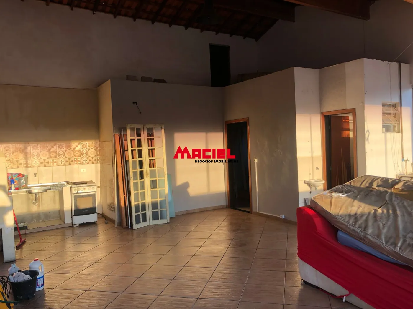 Comprar Casa / Padr&atilde;o em S&atilde;o Jos&eacute; dos Campos R$ 750.000,00 - Foto 5