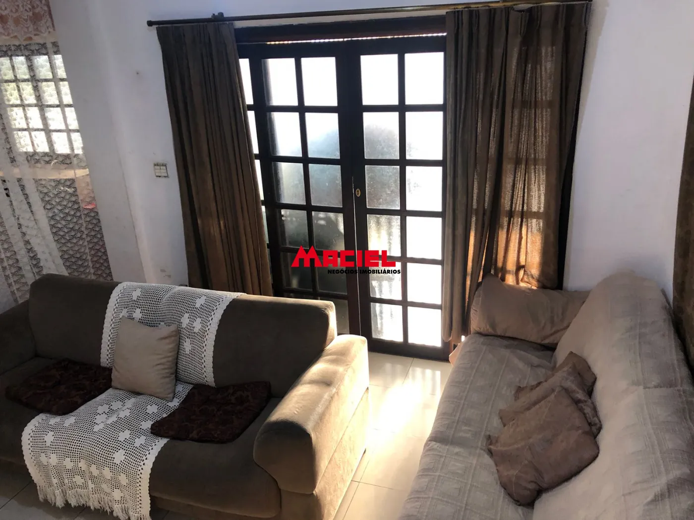 Comprar Casa / Padr&atilde;o em S&atilde;o Jos&eacute; dos Campos R$ 750.000,00 - Foto 8