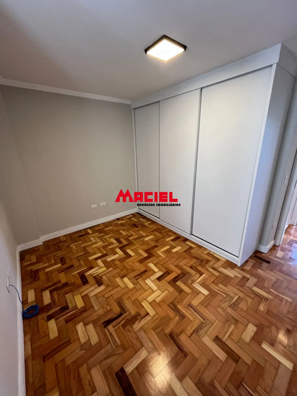 Alugar Apartamento / Padr&atilde;o em S&atilde;o Jos&eacute; dos Campos R$ 2.700,00 - Foto 7