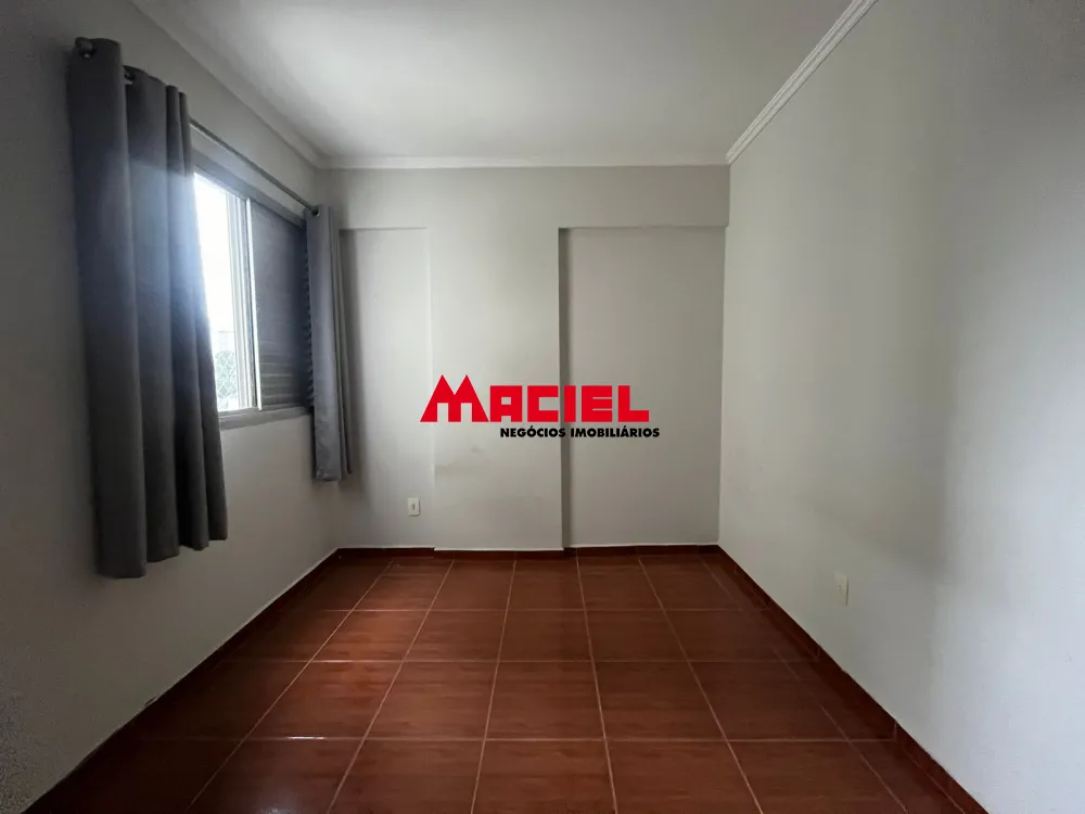 Alugar Apartamento / Padr&atilde;o em S&atilde;o Jos&eacute; dos Campos R$ 2.300,00 - Foto 5