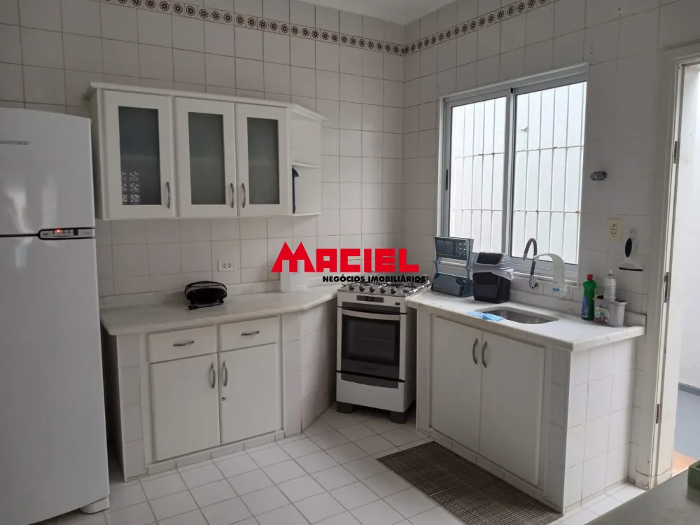 Comprar Casa / Padr&atilde;o em Ubatuba R$ 1.350.000,00 - Foto 8