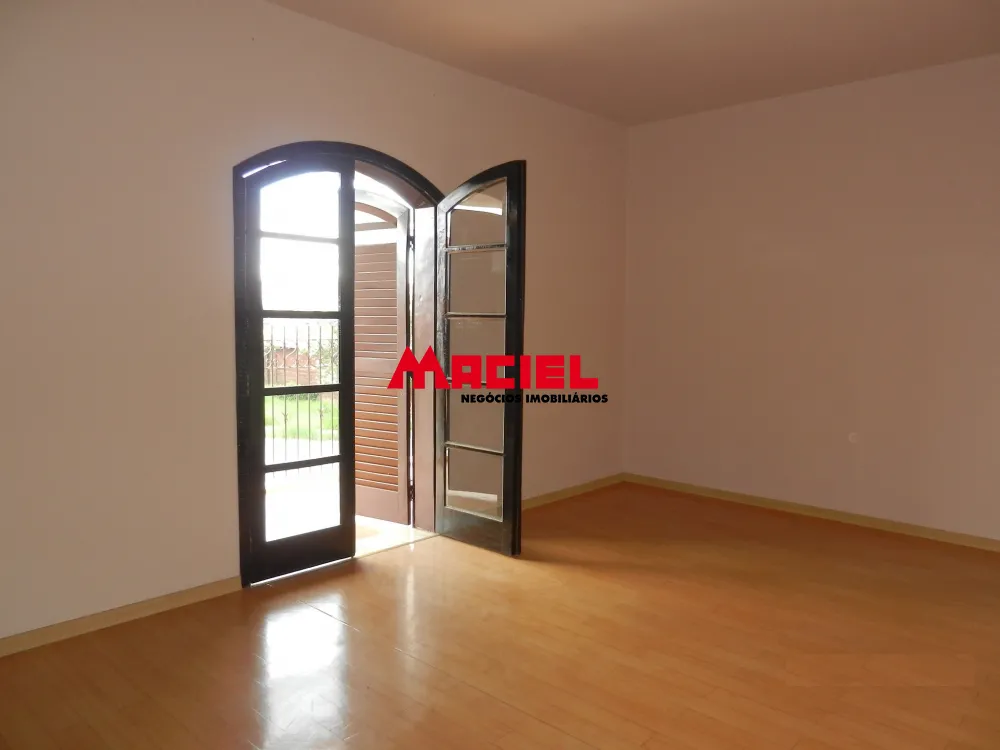 Alugar Casa / Sobrado em Ca&ccedil;apava R$ 4.000,00 - Foto 14