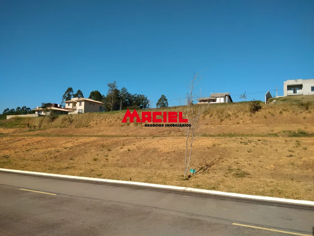 Comprar Terreno / Condom&iacute;nio em Jambeiro R$ 240.000,00 - Foto 1