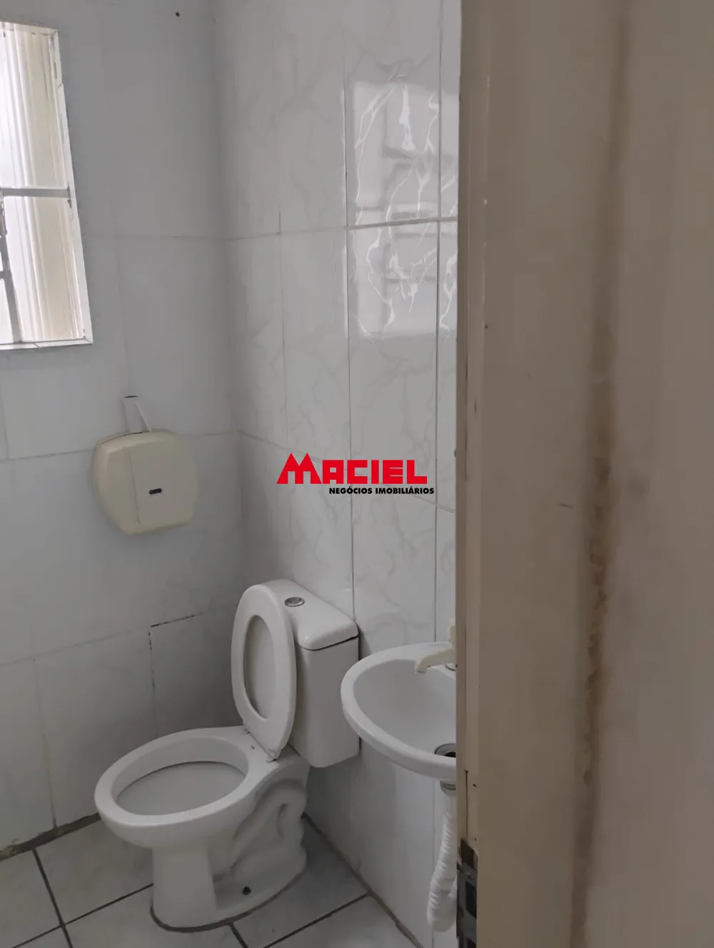 Alugar Casa / Padr&atilde;o em S&atilde;o Jos&eacute; dos Campos R$ 5.000,00 - Foto 4