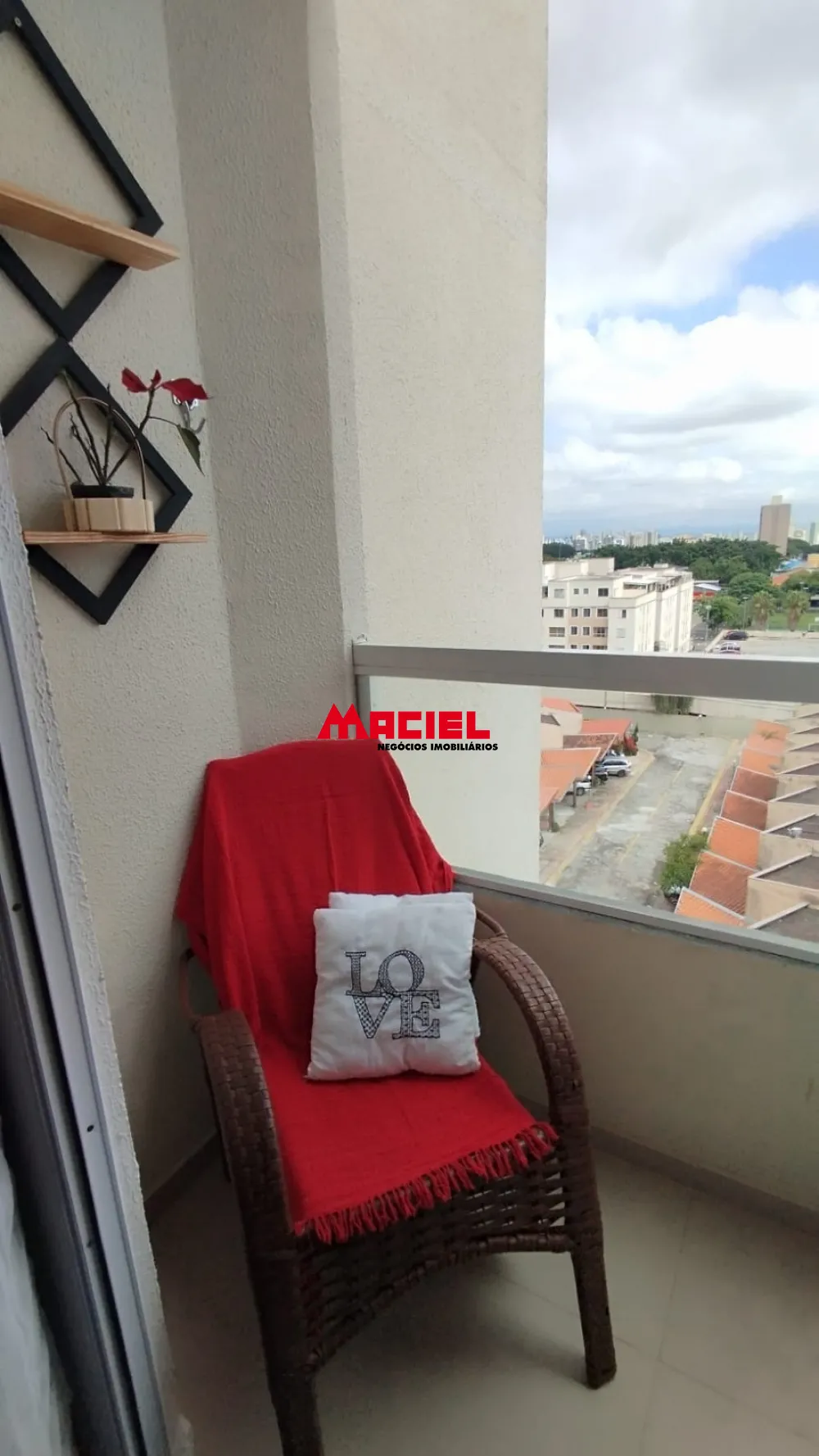 Comprar Apartamento / Padr&atilde;o em S&atilde;o Jos&eacute; dos Campos R$ 385.000,00 - Foto 6