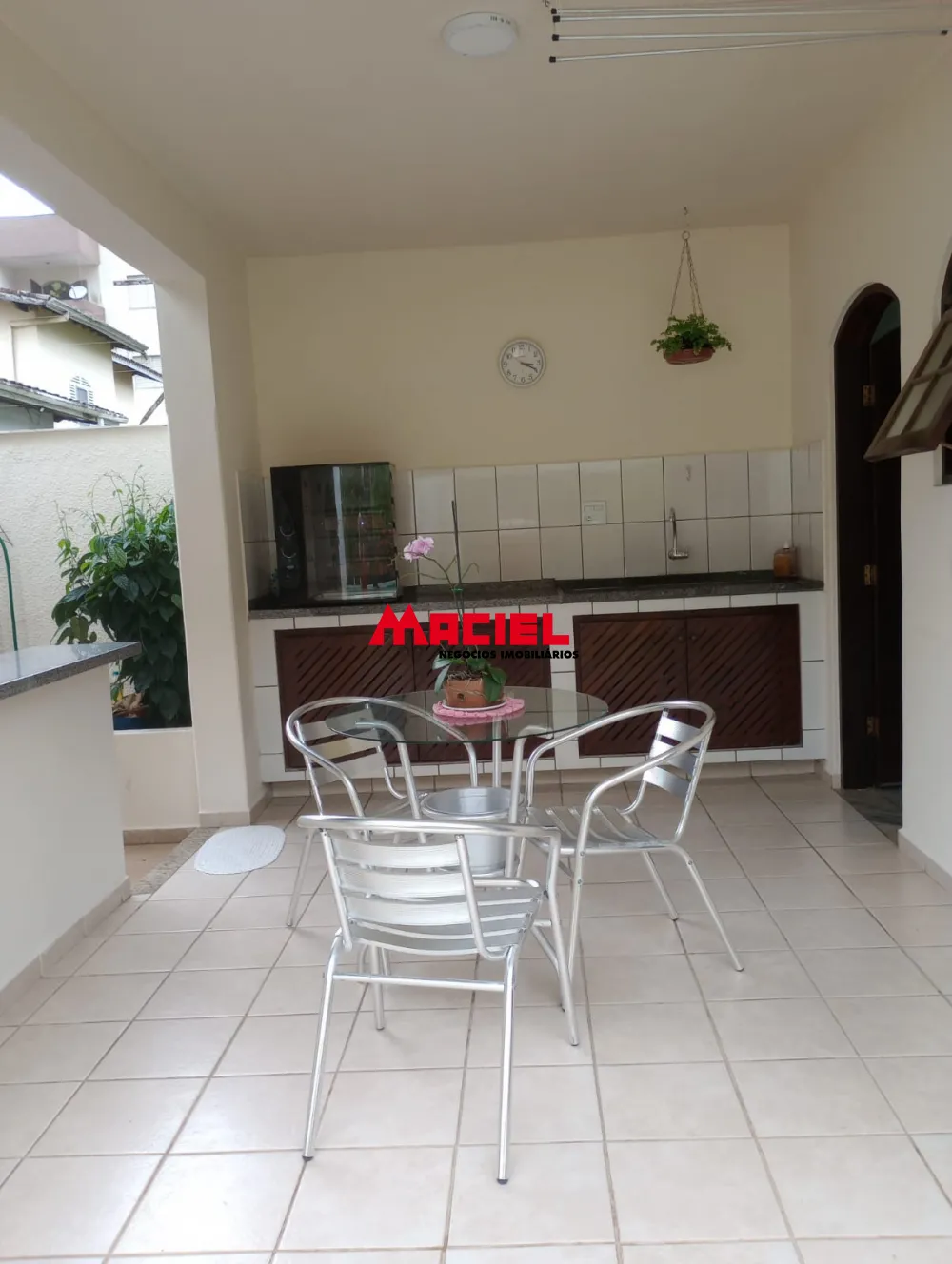 Comprar Casa / Padr&atilde;o em Caraguatatuba R$ 1.300.000,00 - Foto 3