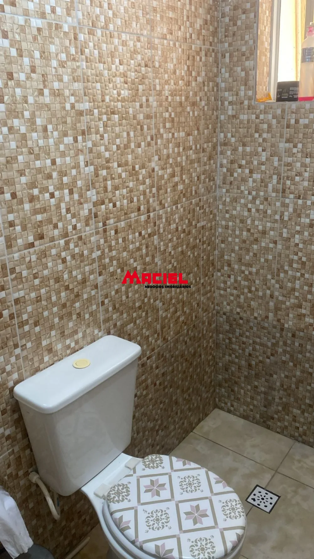 Alugar Casa / Sobrado em S&atilde;o Jos&eacute; dos Campos R$ 3.500,00 - Foto 14