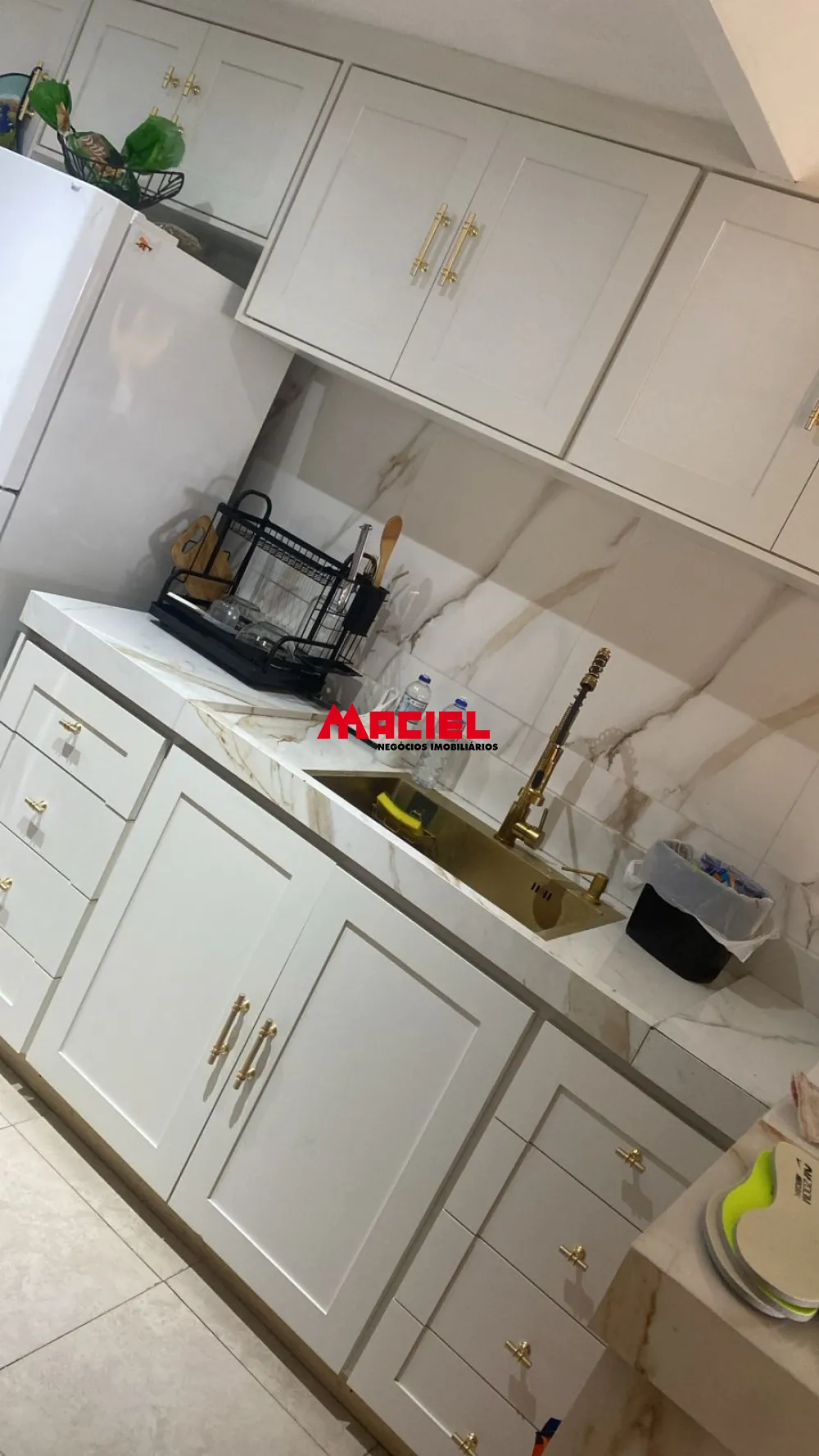 Alugar Casa / Sobrado em S&atilde;o Jos&eacute; dos Campos R$ 3.500,00 - Foto 2
