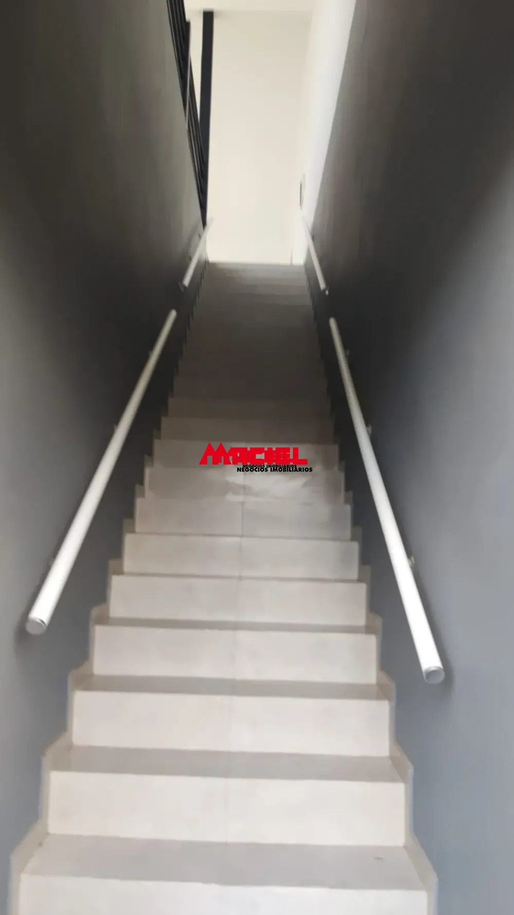 Alugar Comercial / Sal&atilde;o em S&atilde;o Jos&eacute; dos Campos R$ 4.000,00 - Foto 2