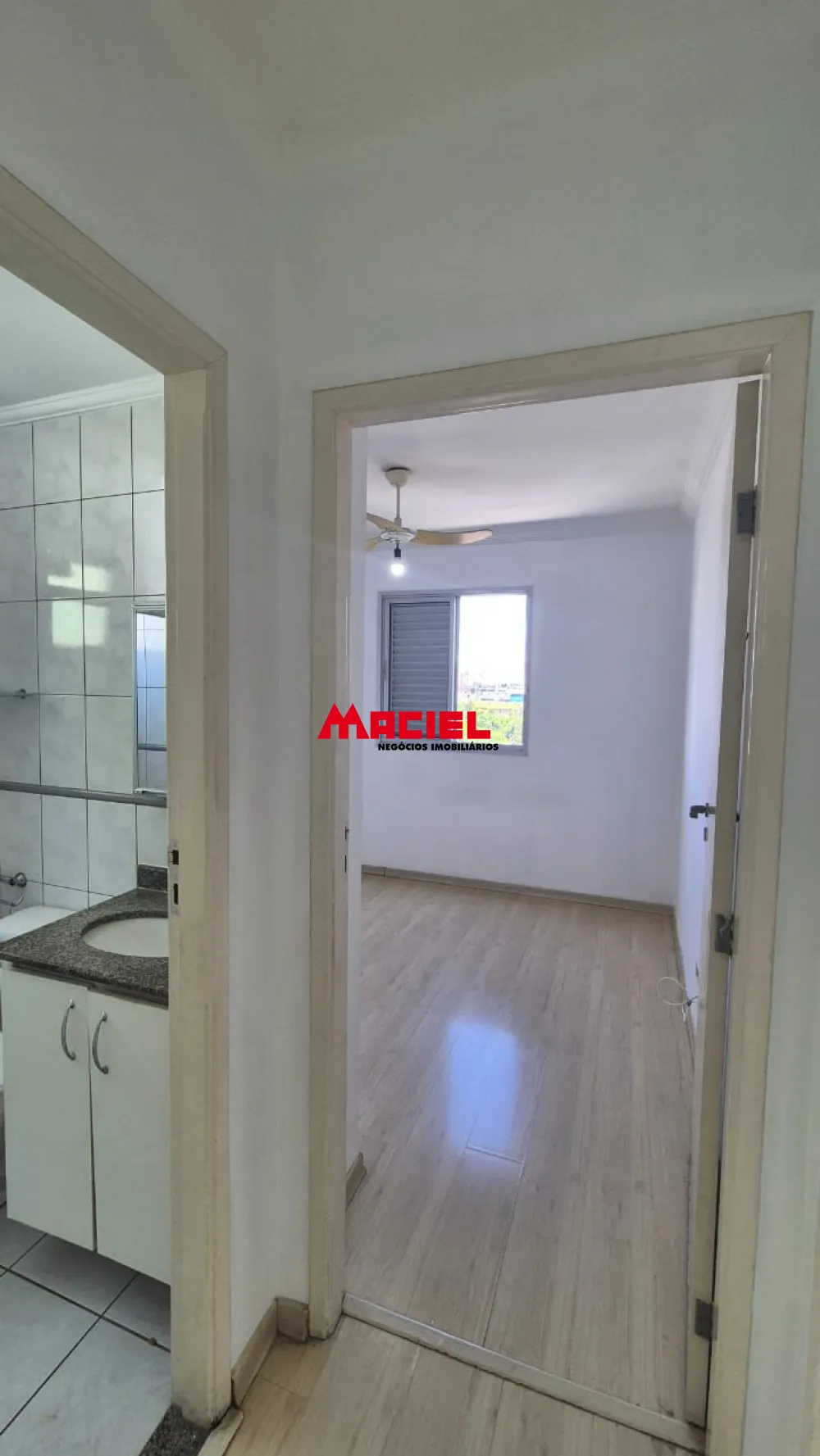 Comprar Apartamento / Padr&atilde;o em S&atilde;o Jos&eacute; dos Campos R$ 370.000,00 - Foto 15