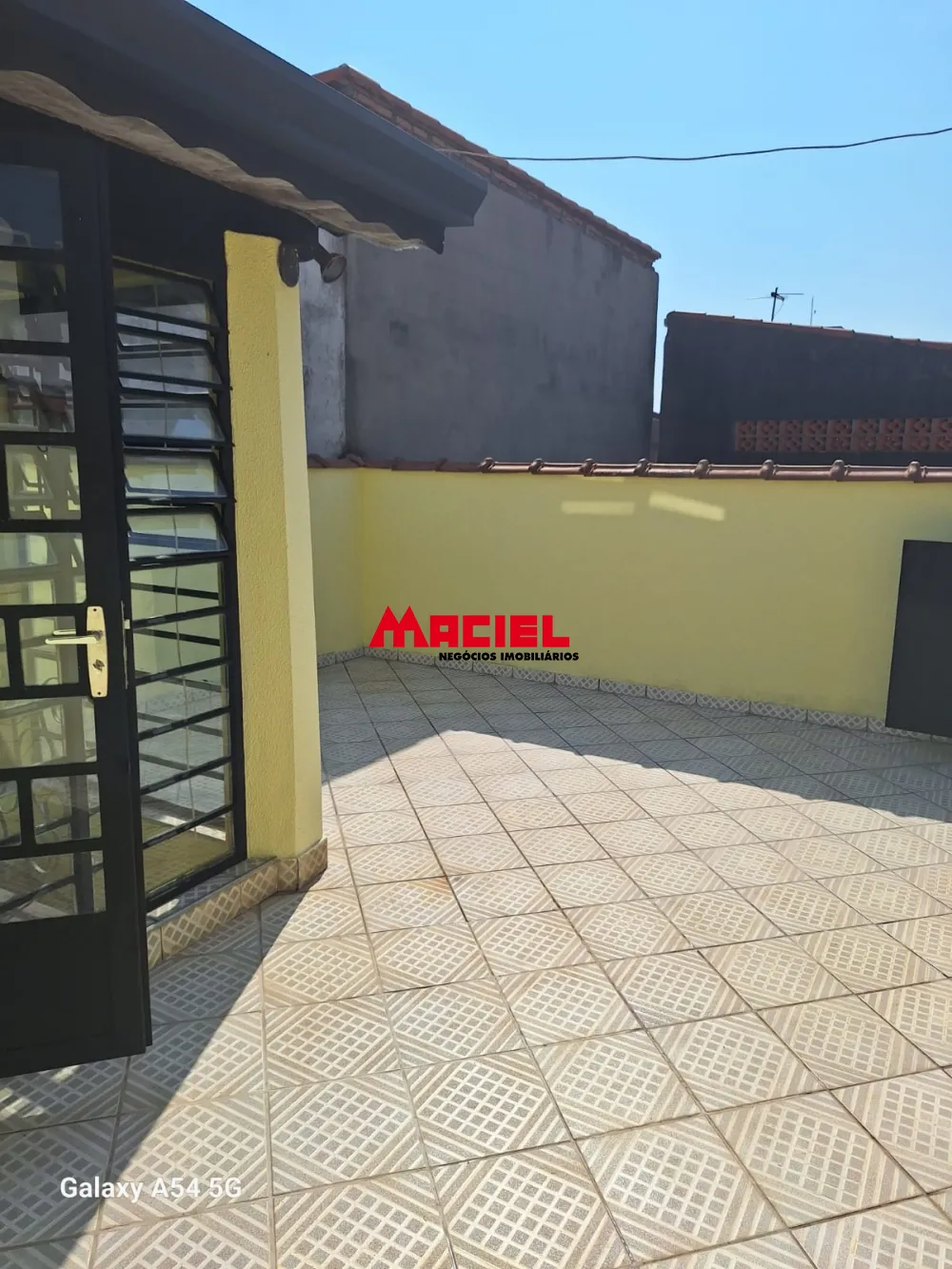 Comprar Casa / Padr&atilde;o em S&atilde;o Jos&eacute; dos Campos R$ 450.000,00 - Foto 2