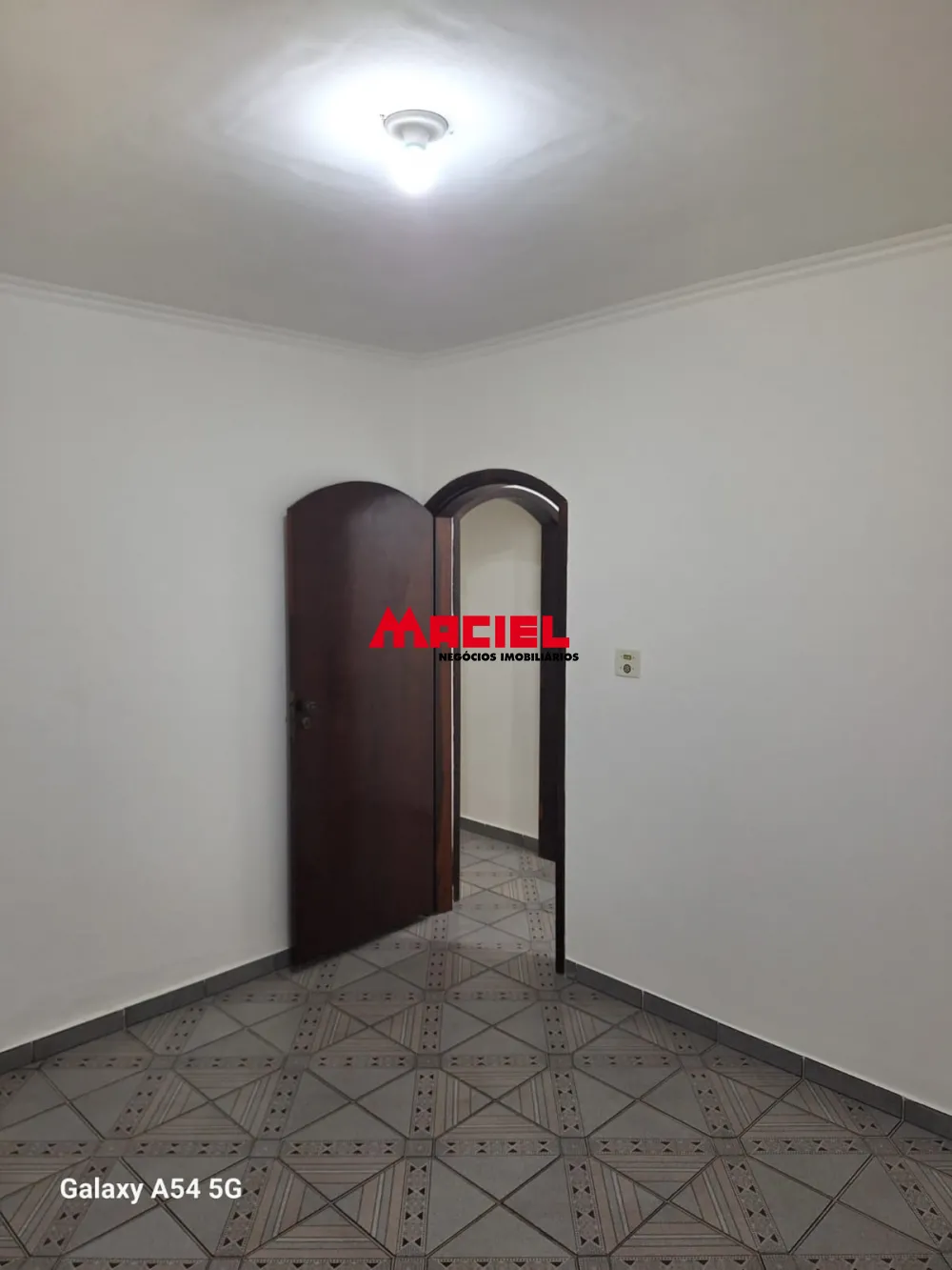 Comprar Casa / Padr&atilde;o em S&atilde;o Jos&eacute; dos Campos R$ 450.000,00 - Foto 12