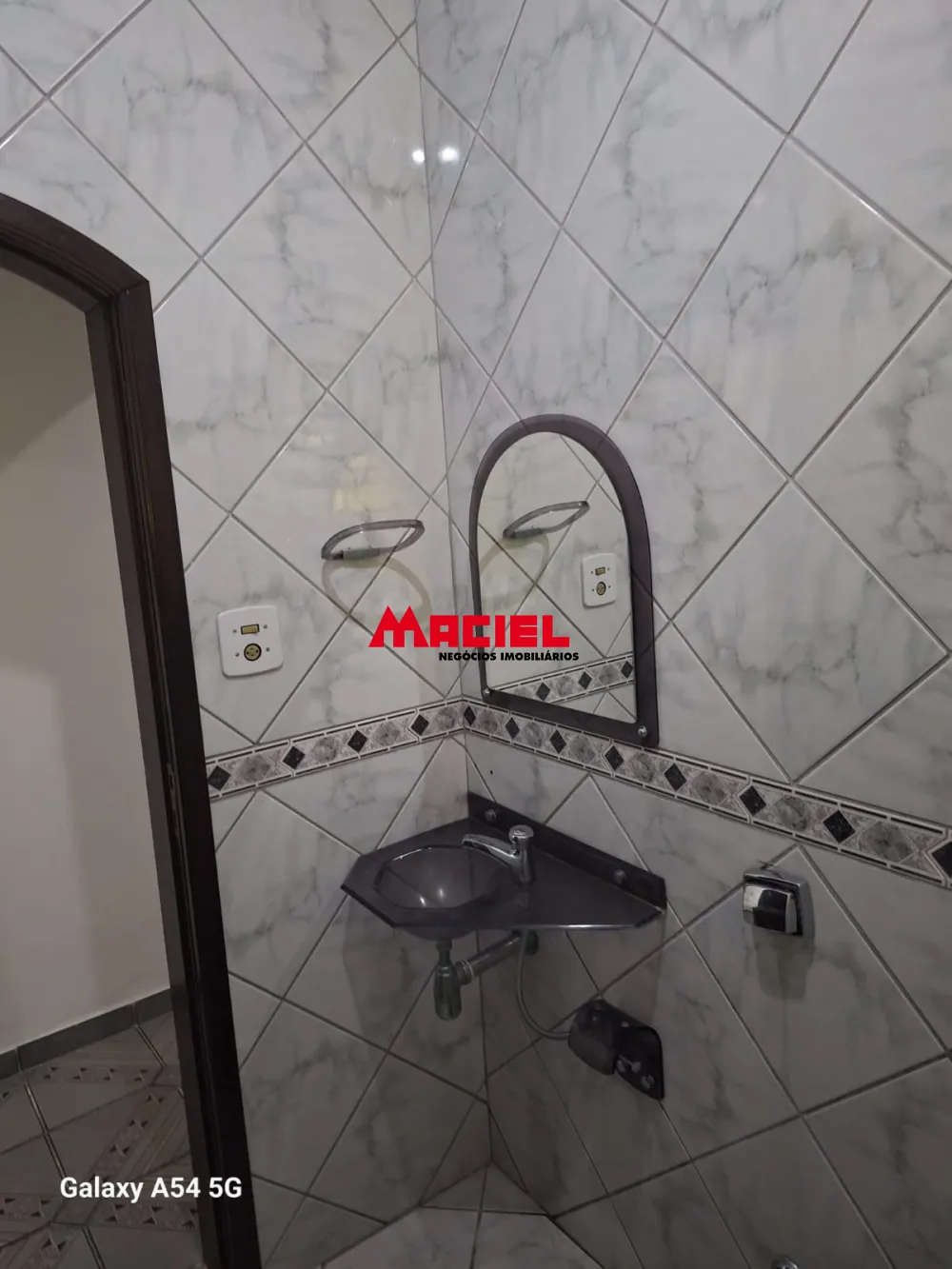 Comprar Casa / Padr&atilde;o em S&atilde;o Jos&eacute; dos Campos R$ 450.000,00 - Foto 15