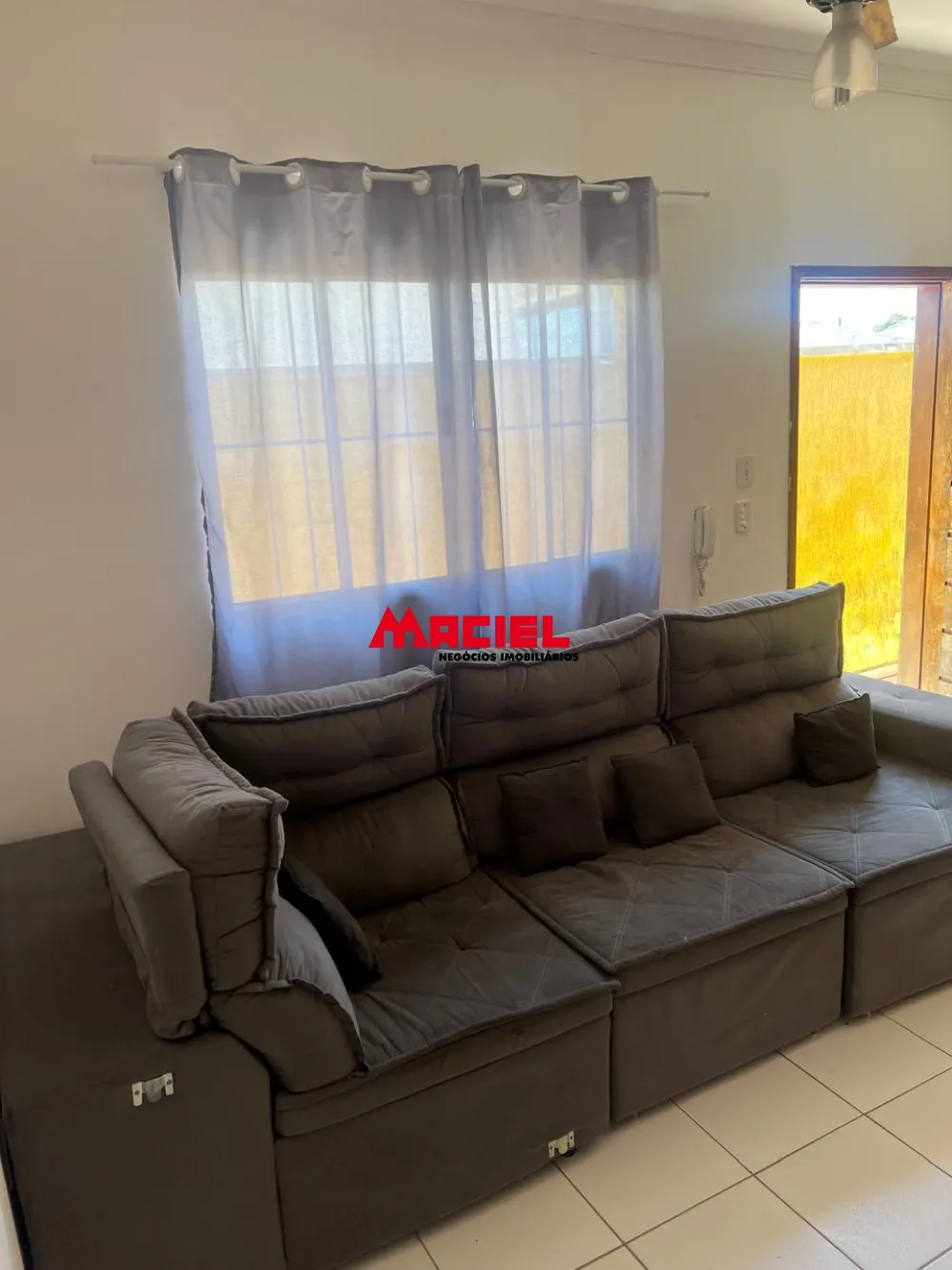 Comprar Apartamento / Kitchnet em Caraguatatuba R$ 160.000,00 - Foto 1