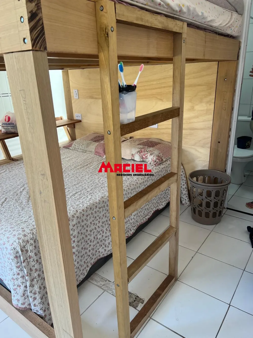 Comprar Apartamento / Kitchnet em Caraguatatuba R$ 160.000,00 - Foto 4