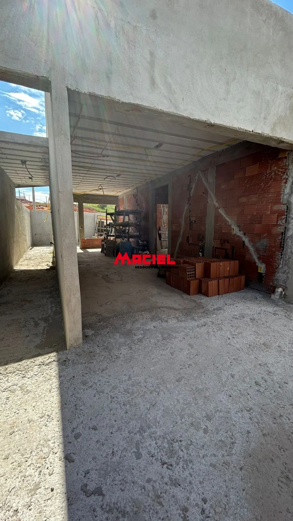 Comprar Casa / Padr&atilde;o em Ca&ccedil;apava R$ 420.000,00 - Foto 11