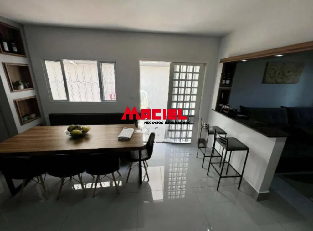 Comprar Casa / Padr&atilde;o em S&atilde;o Jos&eacute; dos Campos R$ 850.000,00 - Foto 4