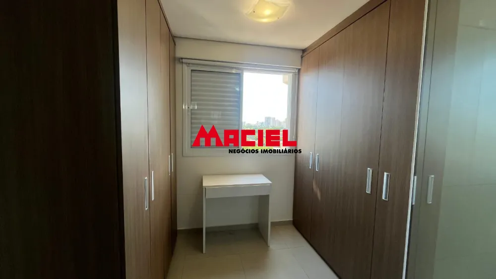 Alugar Apartamento / Padr&atilde;o em S&atilde;o Jos&eacute; dos Campos R$ 4.250,00 - Foto 4