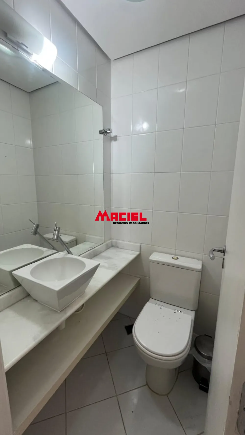 Alugar Apartamento / Padr&atilde;o em S&atilde;o Jos&eacute; dos Campos R$ 4.250,00 - Foto 11