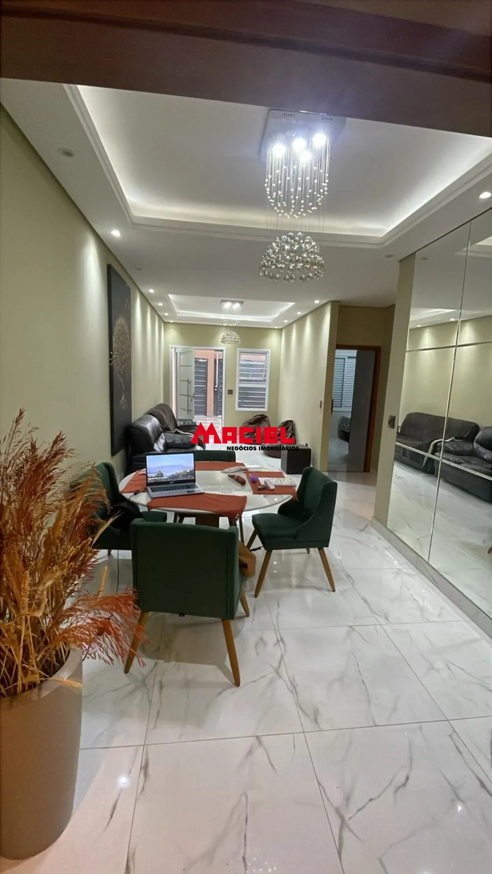 Comprar Casa / Padr&atilde;o em Ca&ccedil;apava R$ 550.000,00 - Foto 7